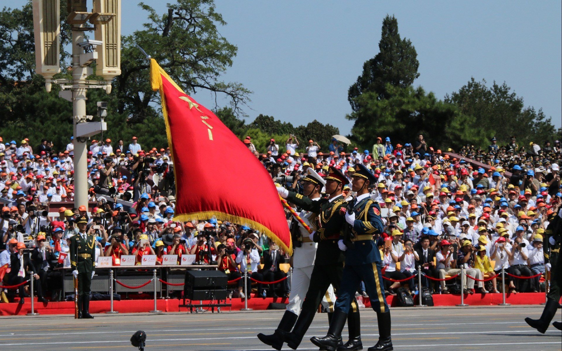 开云体育登陆入口-成都马拉松报名人数创新高，赛事筹备紧锣密鼓，成都马拉松2020报名时间